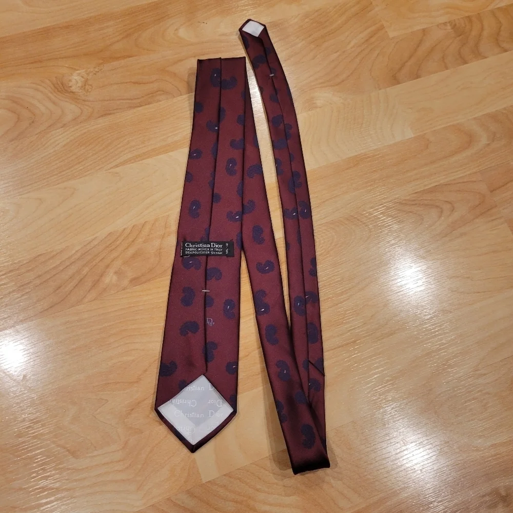Christian Dior Vintage Burgundy and Navy Paisley Patterned Tie Silk Blend